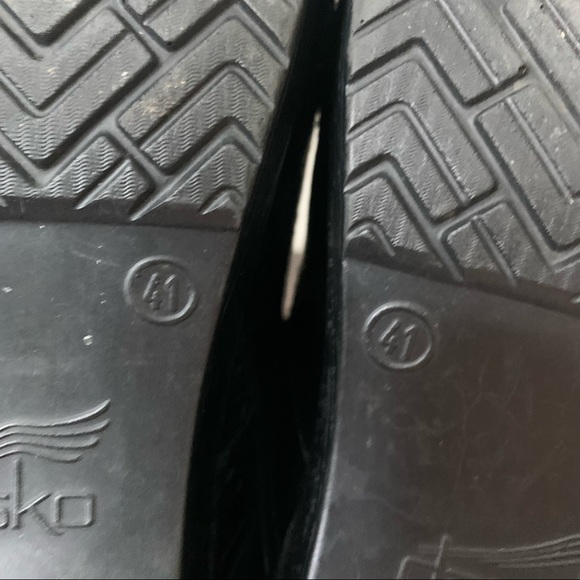 Dansko black leather embossed clogs size 41 - Picture 6 of 10